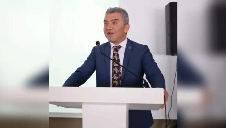 Hürriyetçi Eğitim Sen Genel Başkanı Levent Kuruoğlu: ’19 Mayıs; teslimiyetin değil direnişin adıdır’