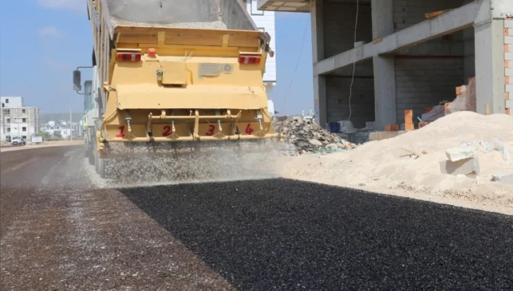 Kepez Belediyesi’nden Şelale Mahallesi’ne 16 bin metrekarelik asfalt yatırımı