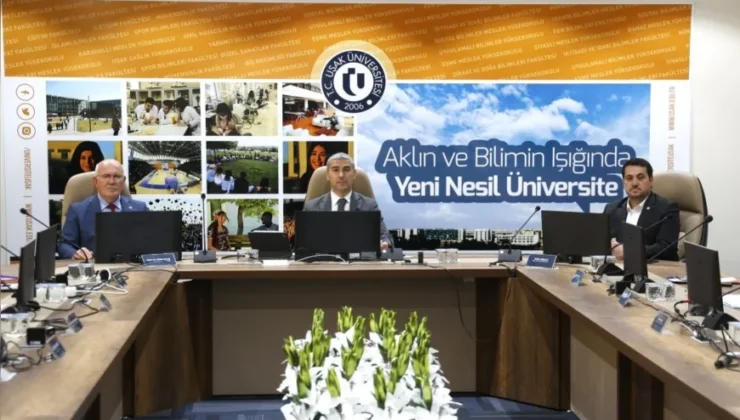 Uşak Üniversitesi’nde Yeni Dönem Öncesi Güvenlik Tedbirleri Görüşüldü: Vali Aktaş Başkanlığında Toplantı Yapıldı