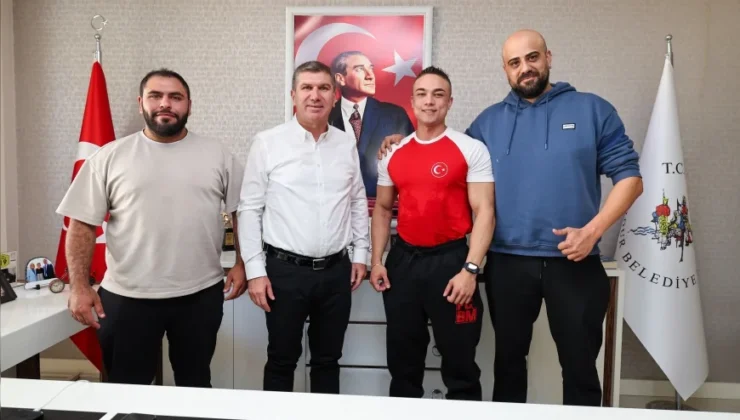 Türkiye Şampiyonu Emrecan Kayacan Burdur Belediyespor’a Katılıyor