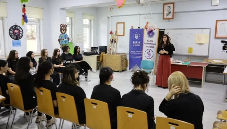 Bursa Büyükşehir Belediyesi Lise Öğrencilerine Yönelik Eğitim Programında Kadına Yönelik Şiddete Karşı Farkındalık Oluşturdu