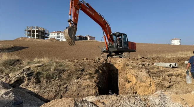 Çorum Belediyesi Mehmet Akif Ersoy 3’üncü Cadde’de Yeni Yerleşim Alanları İçin Altyapı Yatırımlarını Genişletiyor