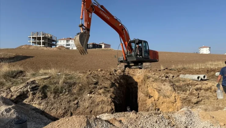 Çorum Belediyesi Mehmet Akif Ersoy 3’üncü Cadde’de Yeni Yerleşim Alanları İçin Altyapı Yatırımlarını Genişletiyor