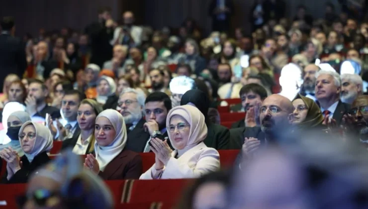 Emine Erdoğan ile Suriye Cumhurbaşkanı Ahmed Şara’nın Eşi Latife El Durubi Ankara’daki Görüşmede Dostluk ve Bölgesel İstikrar Mesajları Verdi