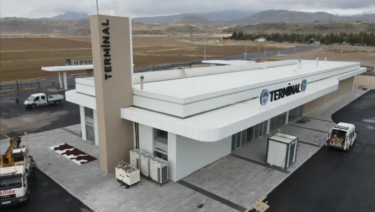 Kayseri Büyükşehir Belediyesi’nden Develi’ye 100 Milyon TL’lik Terminal Yatırımı Hizmete Hazır