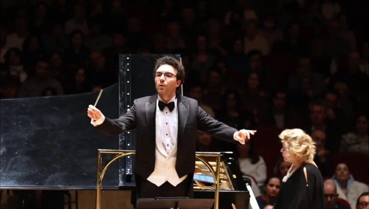 İzmir Devlet Senfoni Orkestrası İsmet İnönü’yü Mozart Eserleriyle Ahmed Adnan Saygun Sanat Merkezi’nde Andı