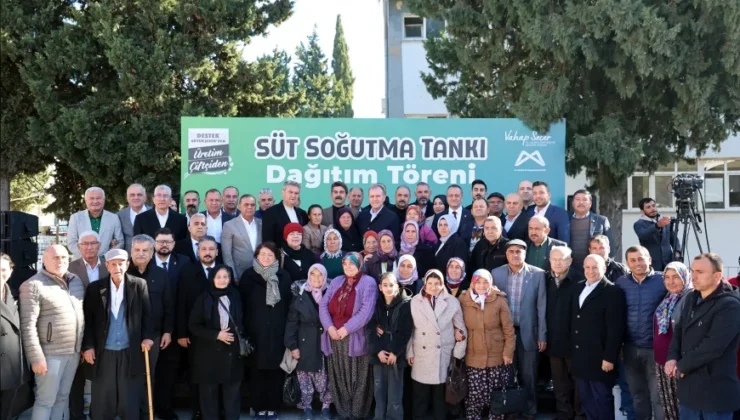 Türkiye Belediyeler Birliği Başkan Vekili Vahap Seçer: “İnsanlar 28 bin lirayla çocuklarının rızkını nasıl götürecek, bu akıl izan işi mi?”