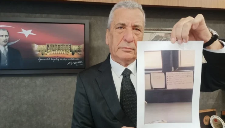 CHP Gaziantep Milletvekili Hasan Öztürkmen: “AKP’li Umut Yılmaz belediye meclis üyelerine giriş yasağı koyarak suç işliyor”